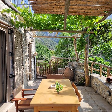 Kato Symi House Villa Kato Simi Eksteriør bilde